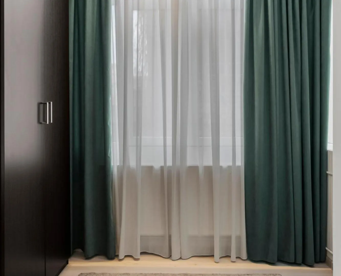 Scandinav 2Bdr Piata Romana Bukarest