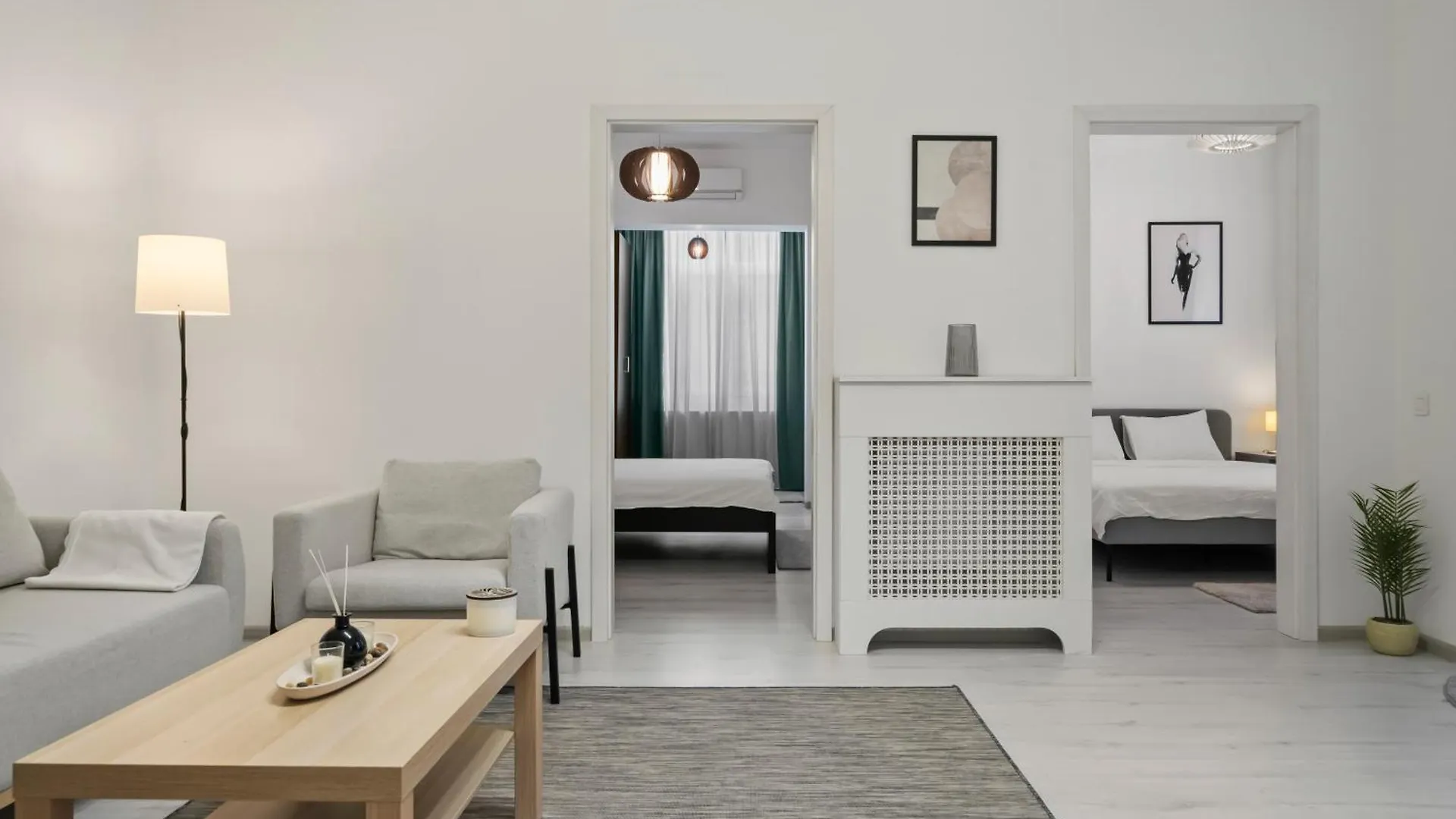Scandinav 2Bdr Piata Romana Bucharest 0*,  Romania