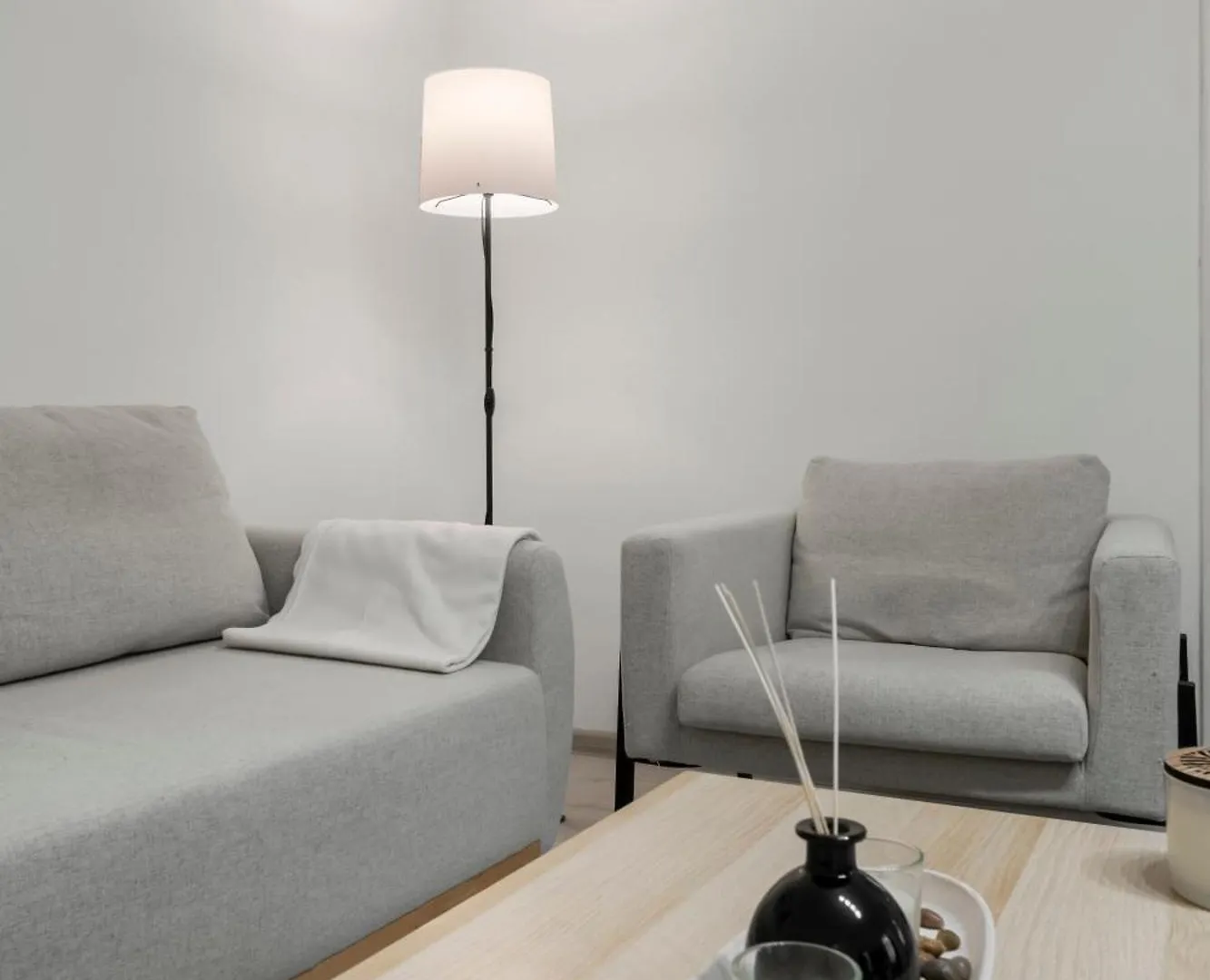 Scandinav 2Bdr Piata Romana Bucharest Romania